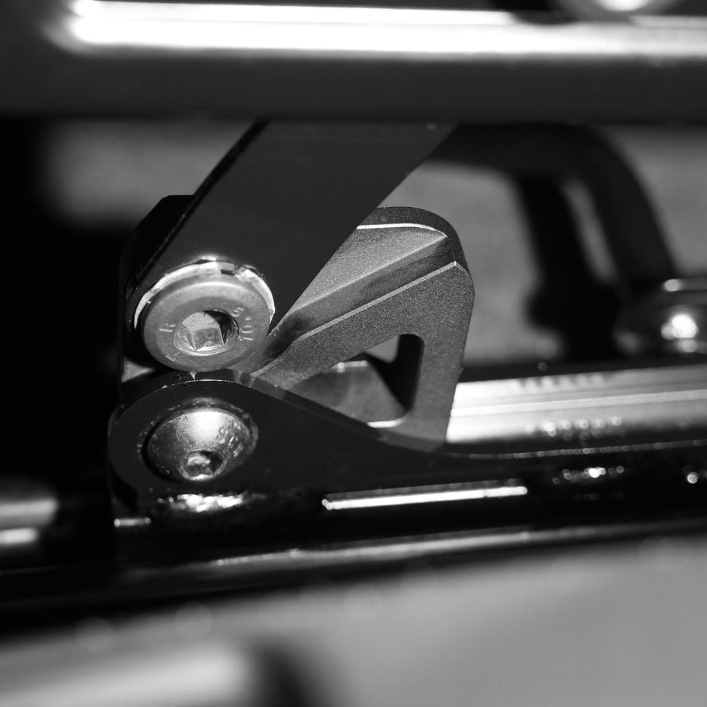SR PORSCHE LWB SEAT ANGLE ADJUSTER - TC4 TITANIUM [PORSCHE 992.1 GT3/RS]