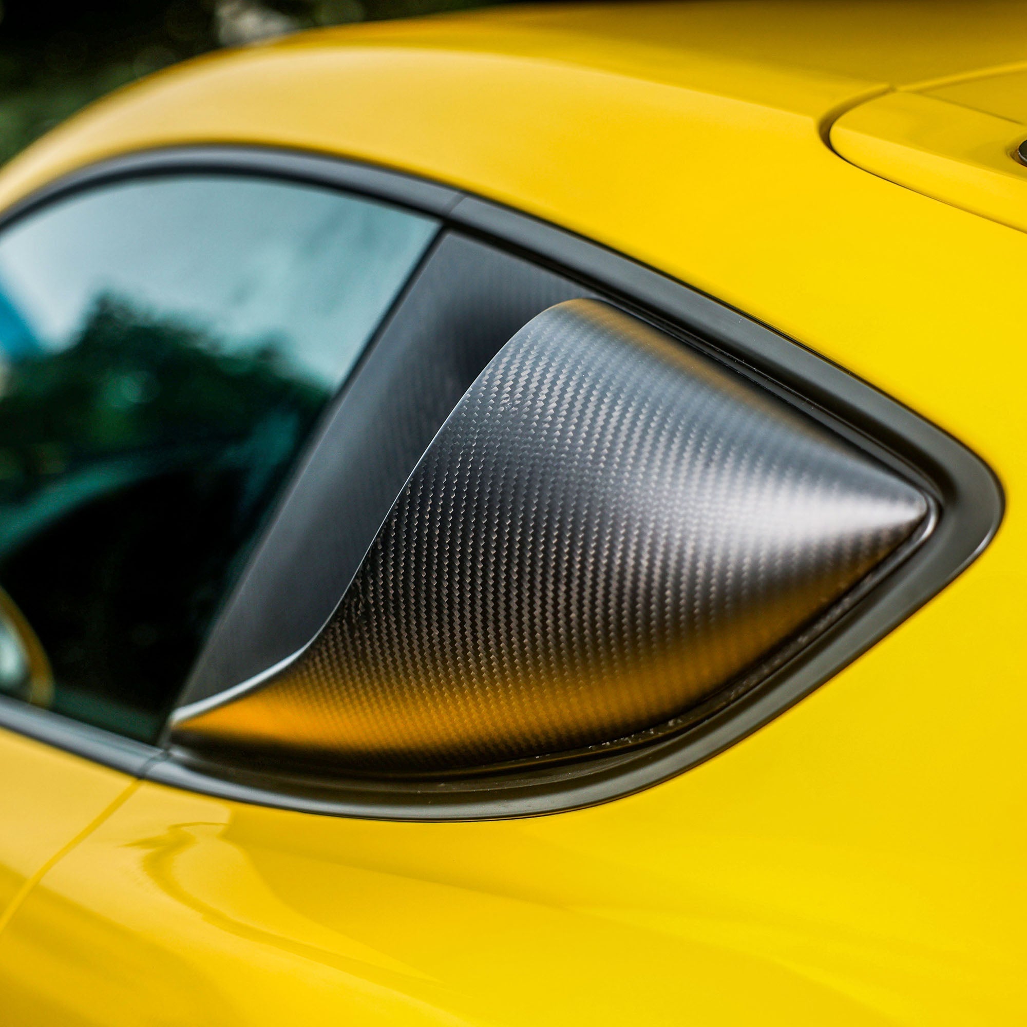 SR DRY CARBON FIBER HIGH-FLOW AIR INTAKE SCOOP (LEFT&RIGHT) [PORSCHE 718 Cayman GT4 RS]