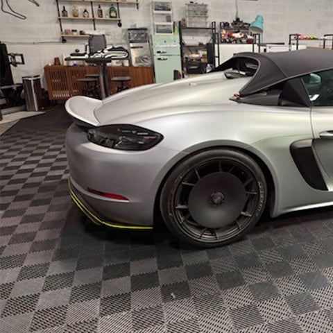 SR DRY CARBON FIBER R-HR AERODISC (for Aluminum REAR Rims) [PORSCHE 718 GT4 RS]