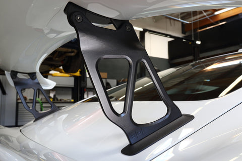 GT4 Wing Risers